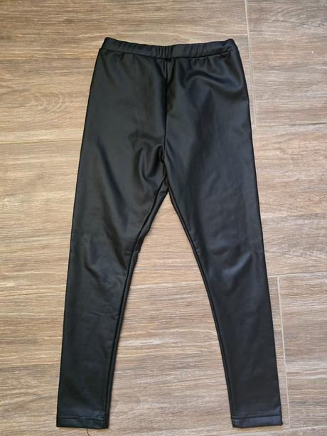 Koženkové legíny č.140, sinsay,140