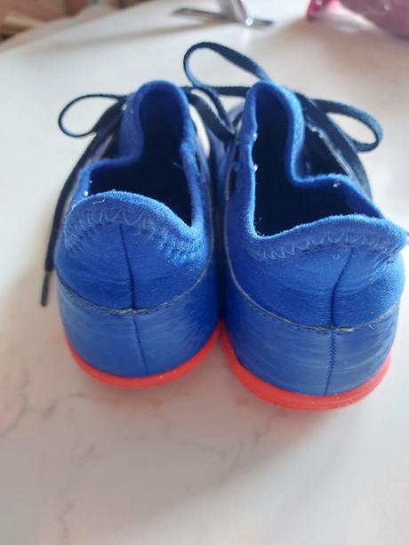 Adidas č 33, adidas,33