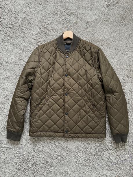 Banana republic presivana bunda, m