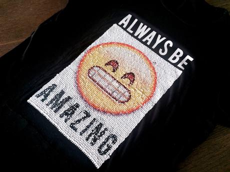 Skvele stylove tricko emoji hppy/amazing v.158/164, 158