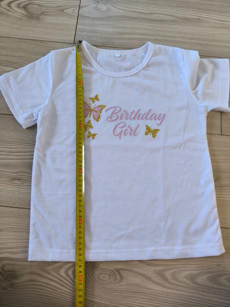 Narodeninove tričko, 128