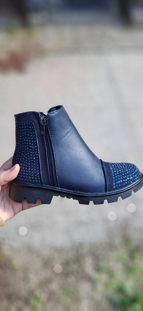 Dievčenské zateplené čižmy na zips č. 32, 35, 32 / 35