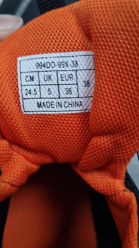 B3571 tenisky, reserved,38