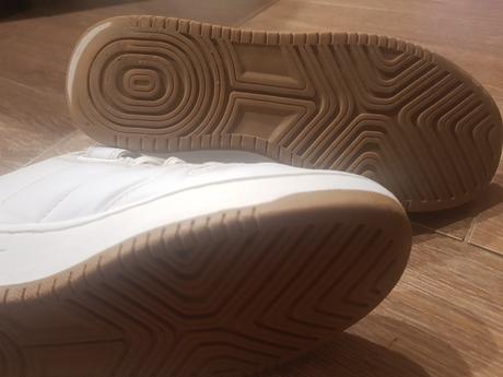 Botasky, deichmann,34