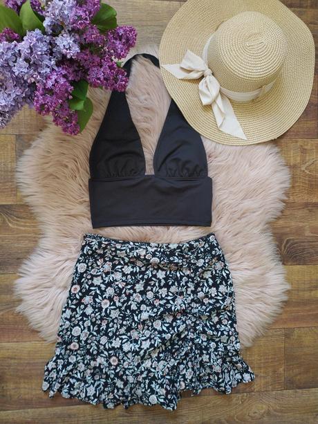 Čierna kvietkovaná nastaviteľná sukňa, tally weijl,m