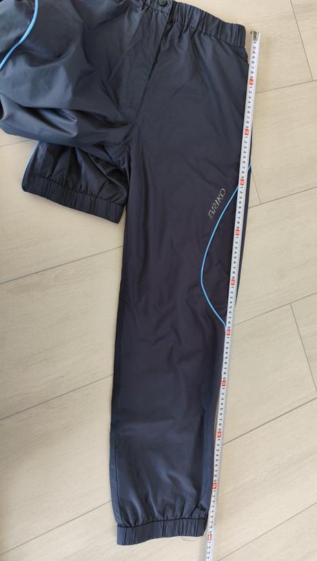 Predám šusťákové nohavice briko, 