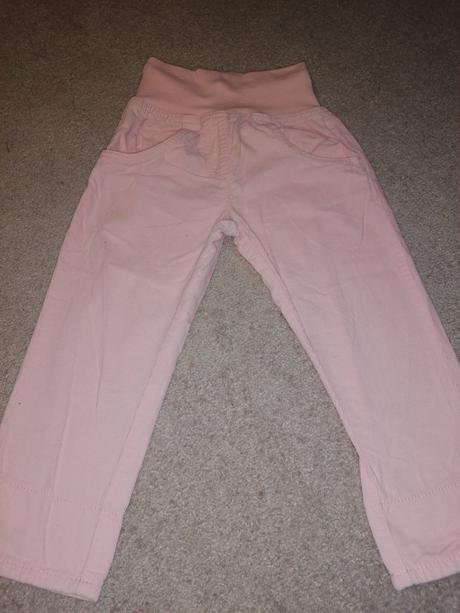 Mencestrove nohavice, lupilu,92