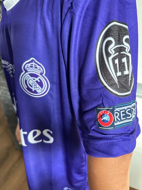 Futbalové tričko ronaldo , gavi, messi, l / m / s / xl / xxl