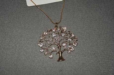 Náhrdelník s príveskom strom, 