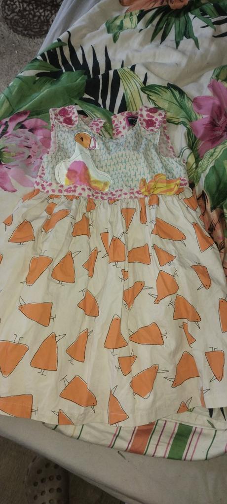 Dievcenske saty, george,110