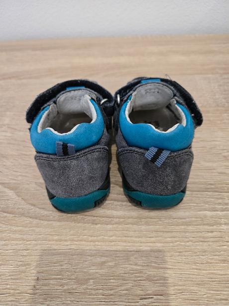 Sandálky, protetika,20