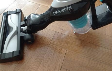 Detský tyčový vysávač rowenta air force, 