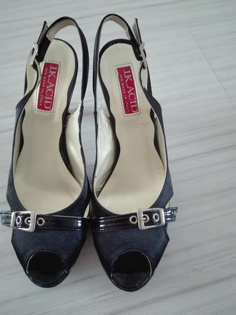 Nove cierne lodicky z talianska 38, 38