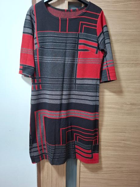 Hrubšie dámske šaty, l