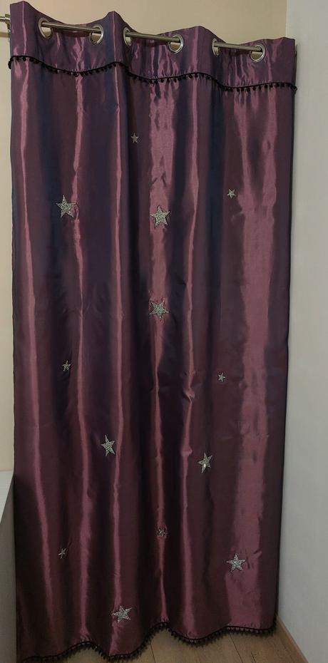 Záves pre dievčatá, 