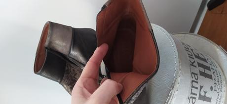 Topánky hispanitas, 38