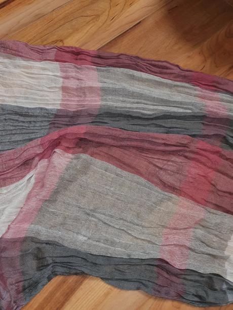 Príjemná šatka uni, 