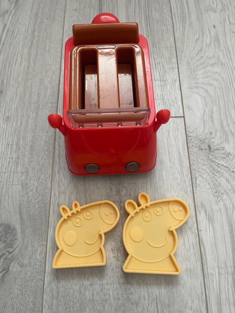 Peppa pig hriankovac/auticko,