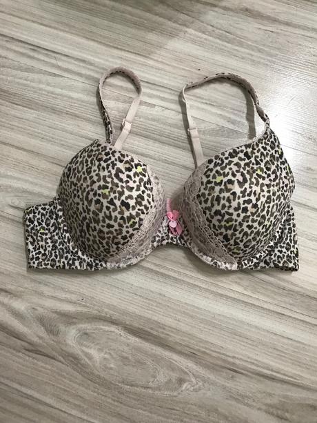 Podprsenka vs, victoria's secret,m