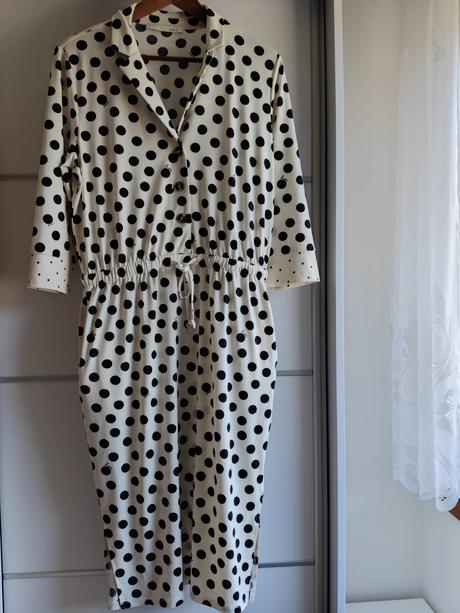 Oui elegantné luxusné krásne kvalitné saty, m
