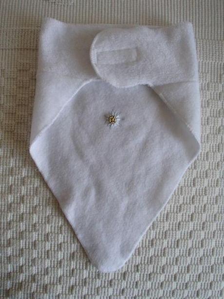 Biely flisový nákrčník na suchý zips, rada,104