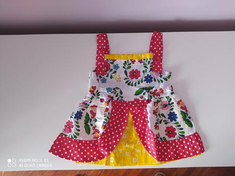 Blúzka na ramienka folk, 110