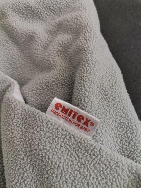 Zavinovačka do autosedacky, emitex