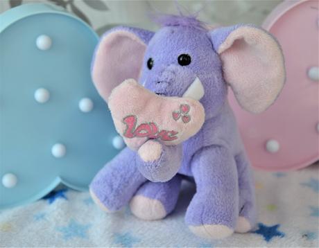 Fialový sloník so srdiečkom, 