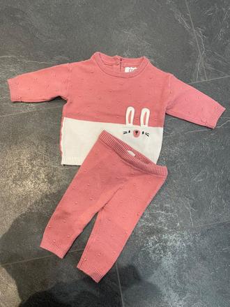 Pletena suprava so zajacom, 62