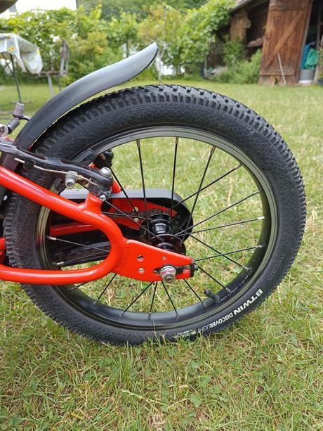 Ľahučký bicykel, 16