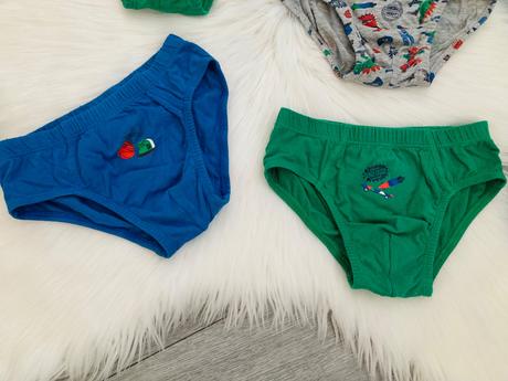 6 kusov dinko slipiek 110/116, c&a,116