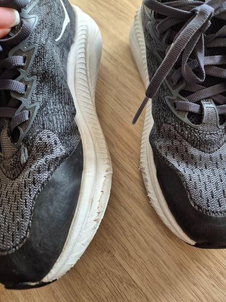 Detske bezecke tenisky hoka, velk. 38,5, 38