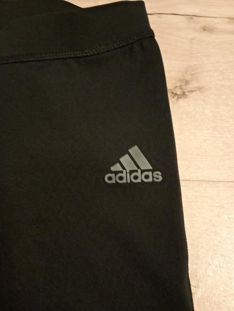 Športové tepláky, adidas,152