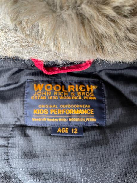 Krasna cervena bunda woolrich v.s, s