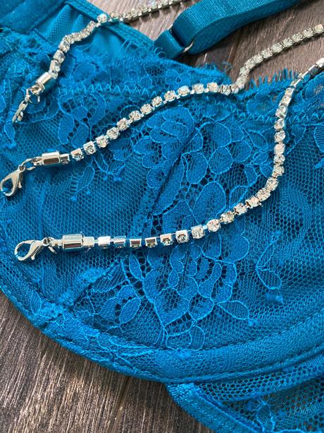 Luxusný komplet s kamienkami, m