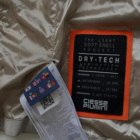 Luxusnú dámsku páperovú lyžiarsku / zimnú bundu, s