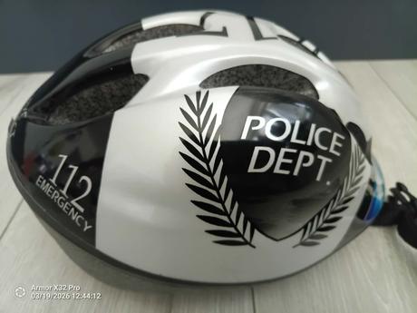 Detská helma na bicykel - ,,policajt,,, 
