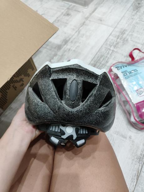 Cyklistická prilba arcore spax, 