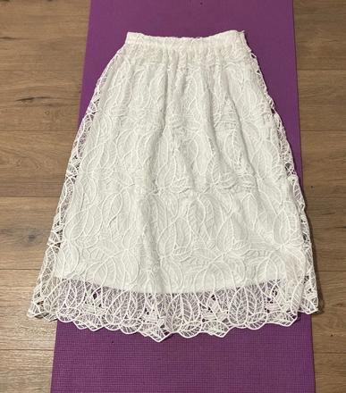 Čipkovana sukňa, dorothy perkins,l