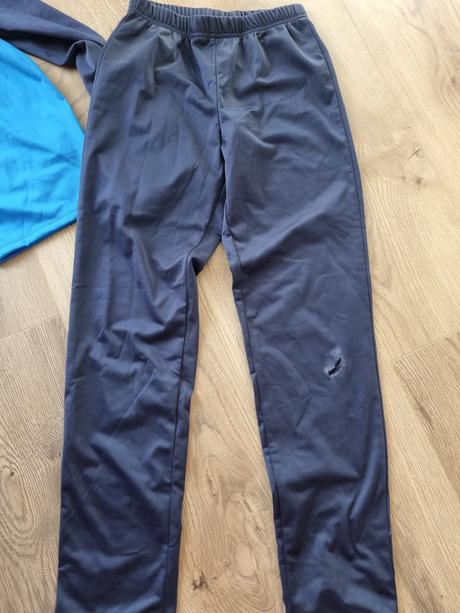 Tepláková súprava, decathlon,140