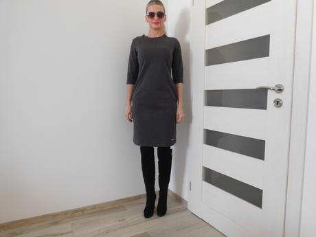 Elegantné elastické šatočky s ružovým detailom, 36, 36