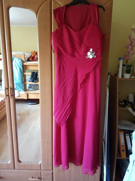 Šaty v 46, xl