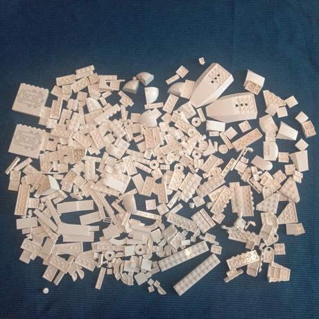 Lego originál diely, biele, nehrané (430ks),