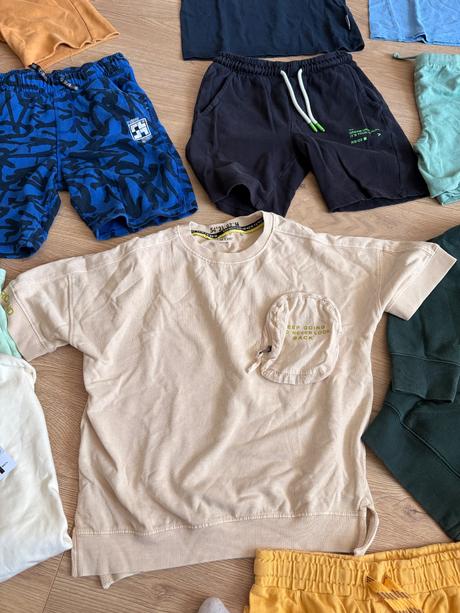 Balík oblečenia č.140, 140–152