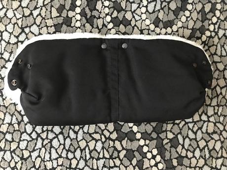 Rukávnik na kočík, teutonia