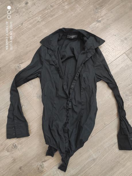 Cierna body kosela, s