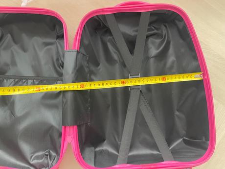 Kufor hello kitty, sinsay