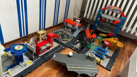 Matchbox hotwheels action drivers set 9 ks spolu, 