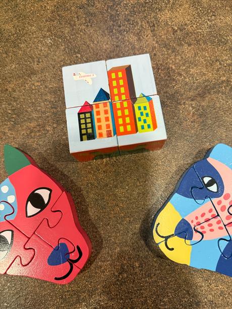 Drevené puzzle a kocky, 