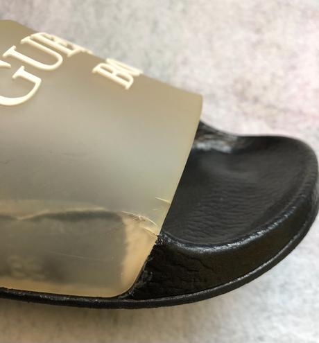 Šľapky guess, guess,32